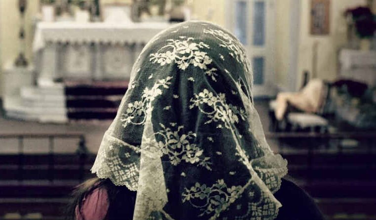O uso do véu na Igreja