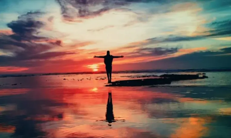 Salvos e chamados com santa vocação